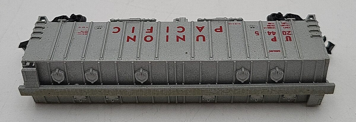 N Scale Union Pacific Boxcar #20445 VG