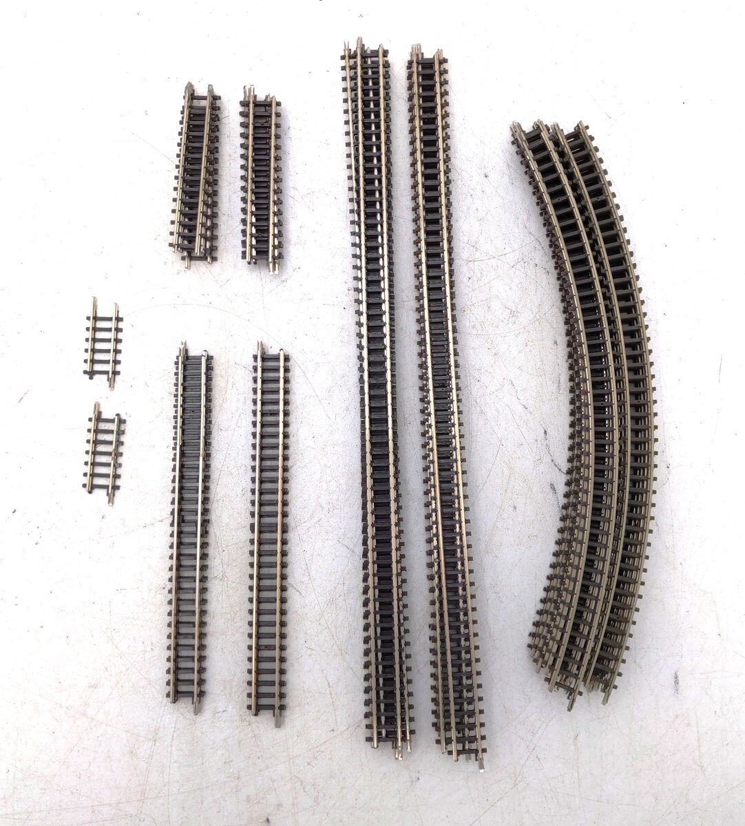 Marklin Z Miniclub Straight & Curved Track: 8530, 8505, 8592, 8507, 8503 [35] EX
