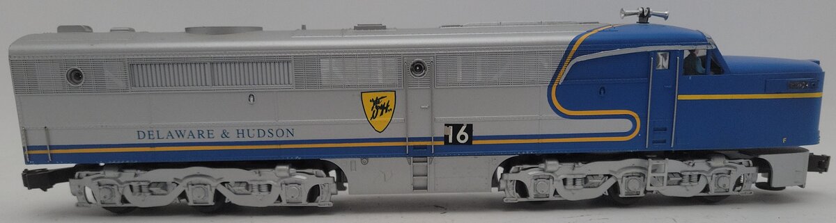 Lionel 6-38558 D&H Legacy RF-16 Sharknose Diesel Locomotive #16 VG