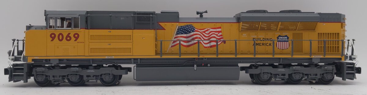Lionel 2033322 O Union Pacific SD70AH Diesel Locomotive #9069 EX