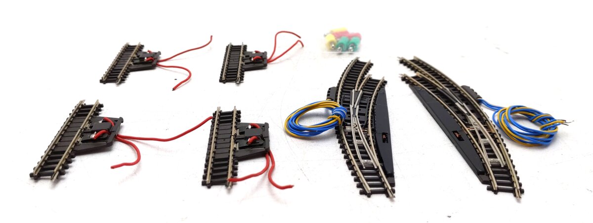 Marklin Z Miniclub Straight & Curved Track: 8588, 8568, 8569 [6] EX