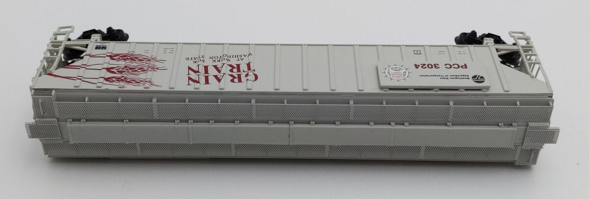 InterMountain 65392-06 N Scale PCC Grain Train 4750 Cu. Ft 3-Bay Hopper #3024 LN/Box