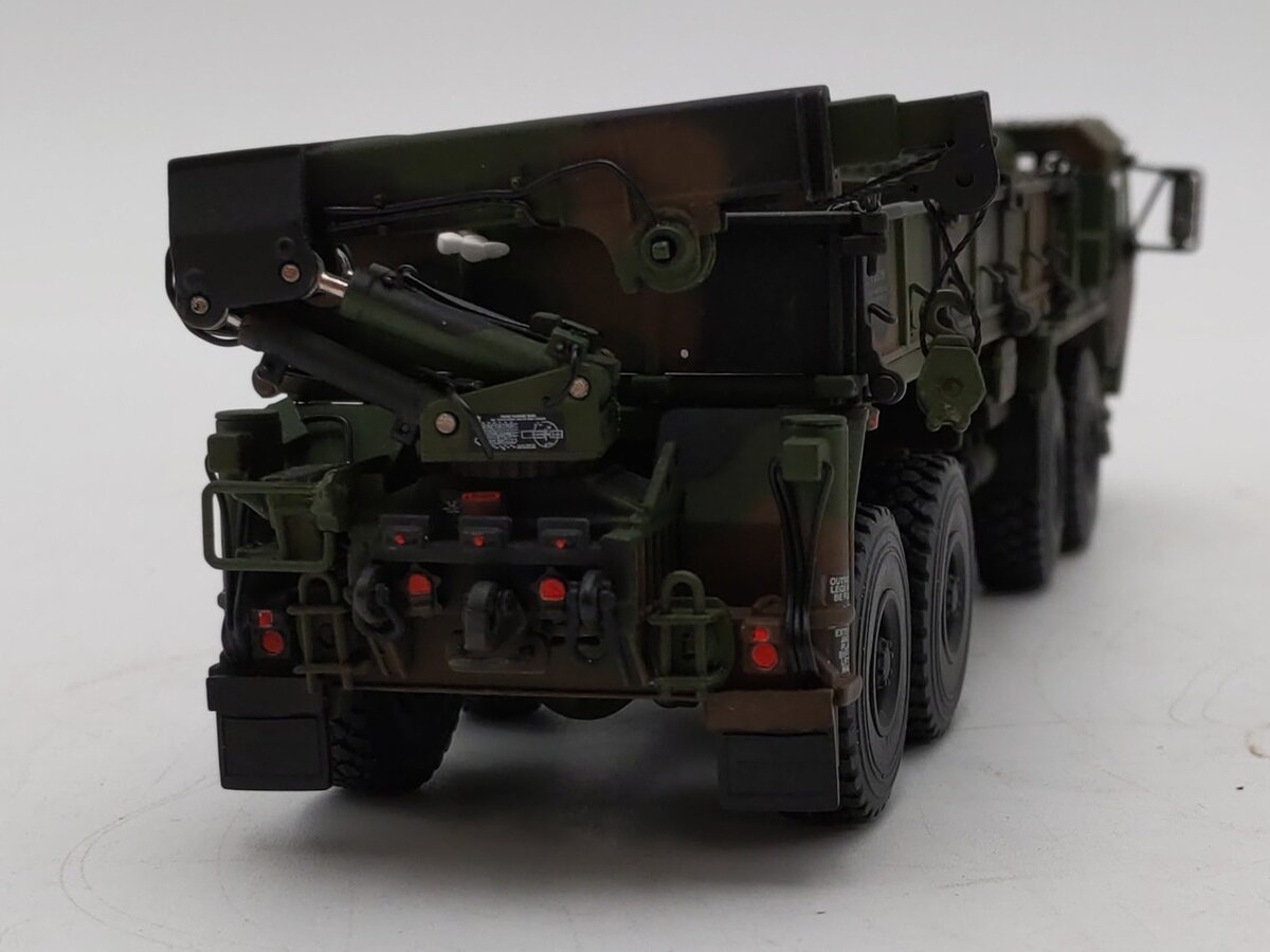 Oshkosh 1:50 Scale Diecast HEMTT M985 A2 Cargo Truck - Green Camo EX