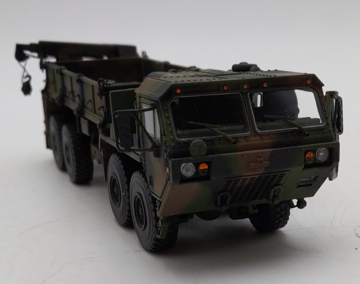 Oshkosh 1:50 Scale Diecast HEMTT M985 A2 Cargo Truck - Green Camo EX