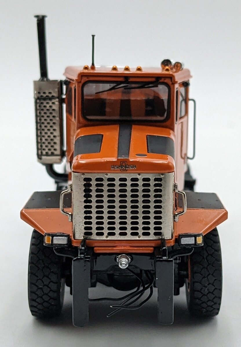 Sword Models SW3005-O 1:50 Diecast Orange P-Series 3-Axle 4x4 Snow Plow VG/Box