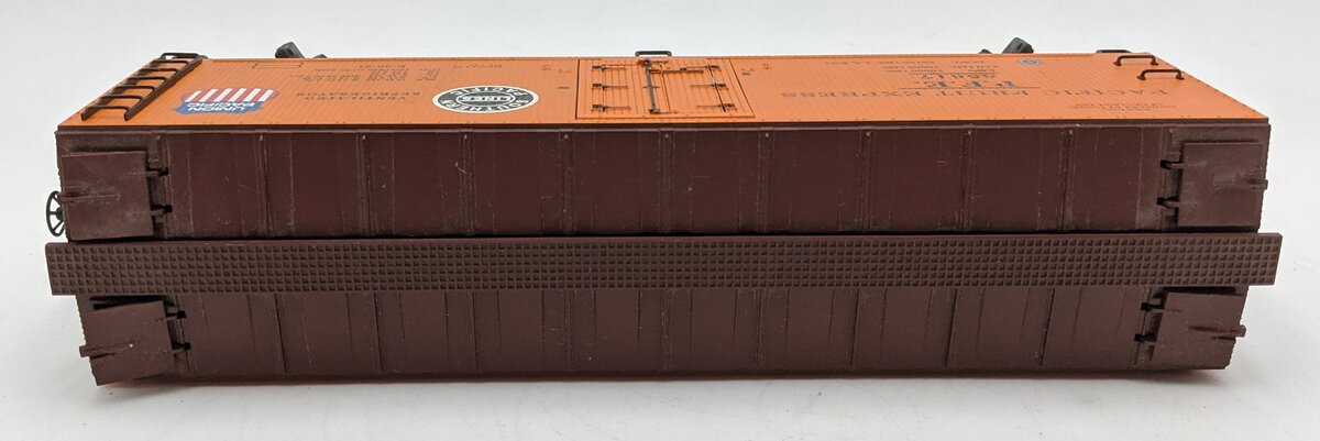 K-Line K762-2119 O Gauge PFE Reefer Car #65617 EX