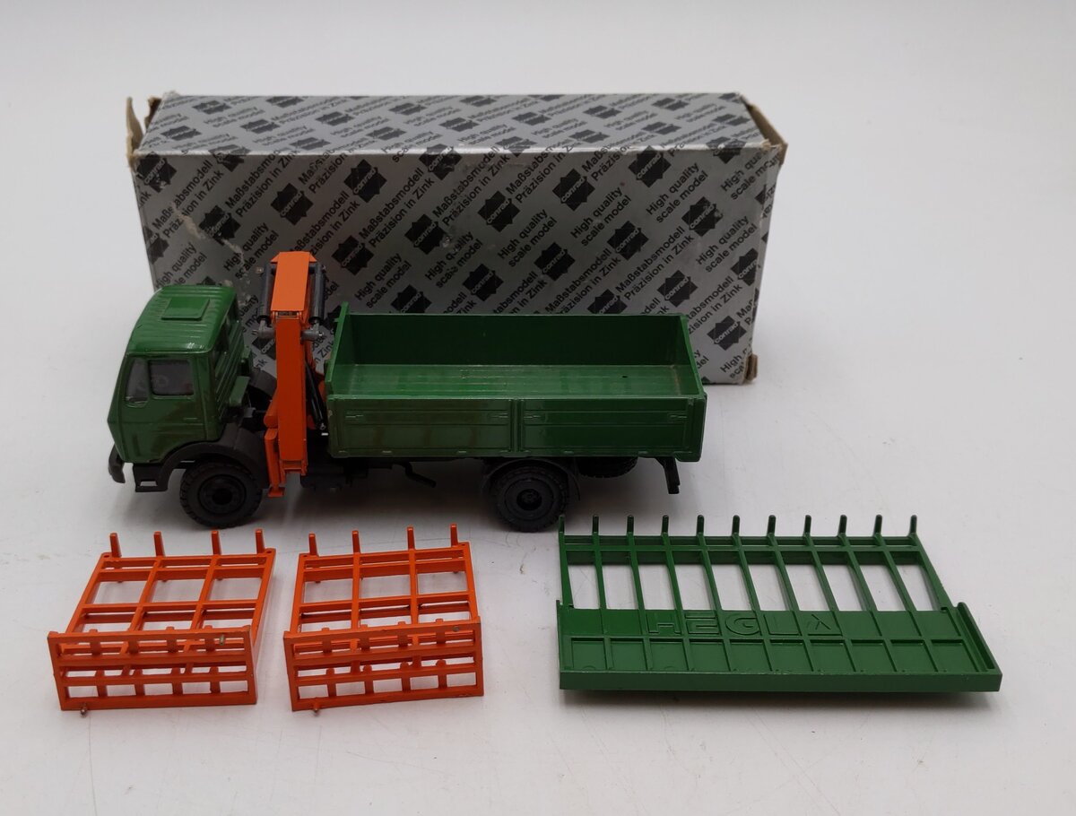 Conrad 3034 1:50 Mercedes-Benz Glass Truck VG/Box