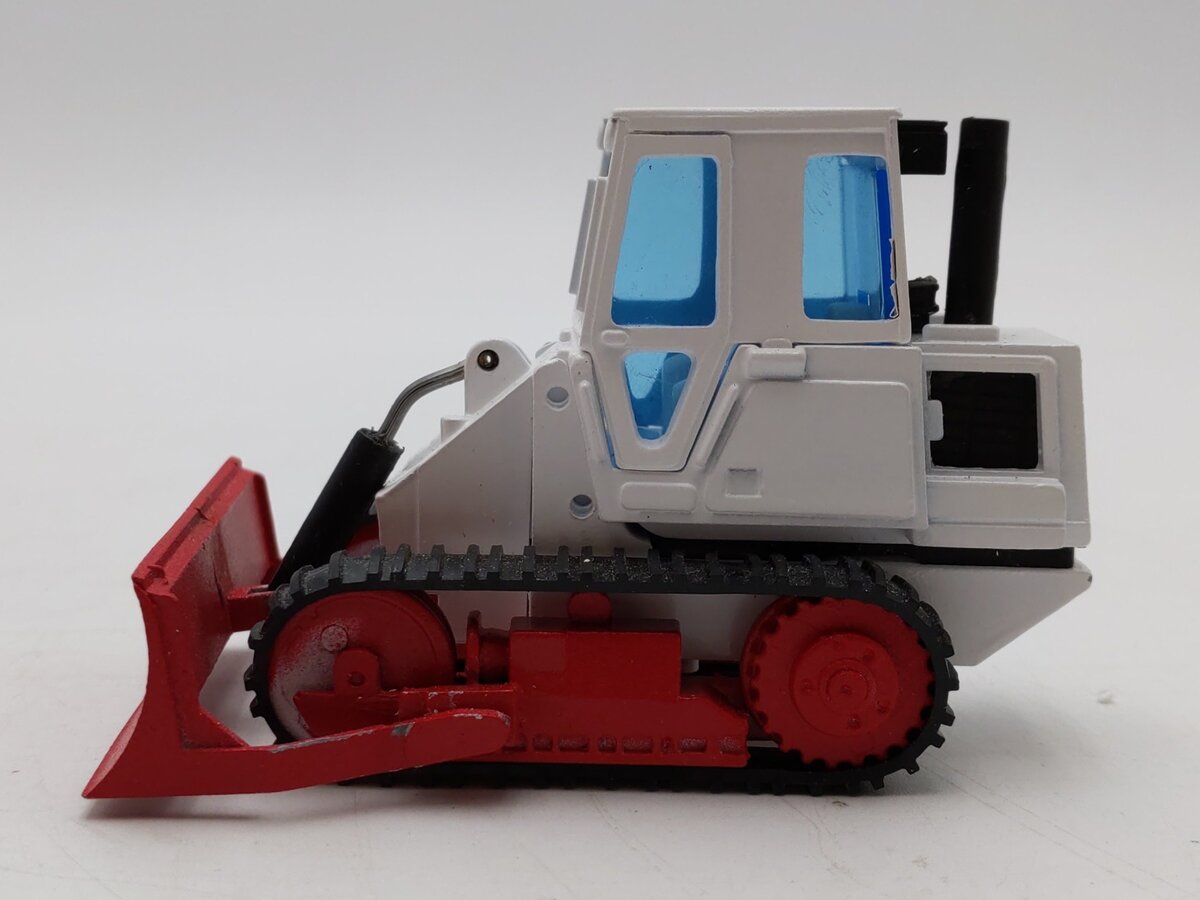 NZG Modelle 1:50 Scale Caterpillar CAT 953 Loader Custom (Red & White)