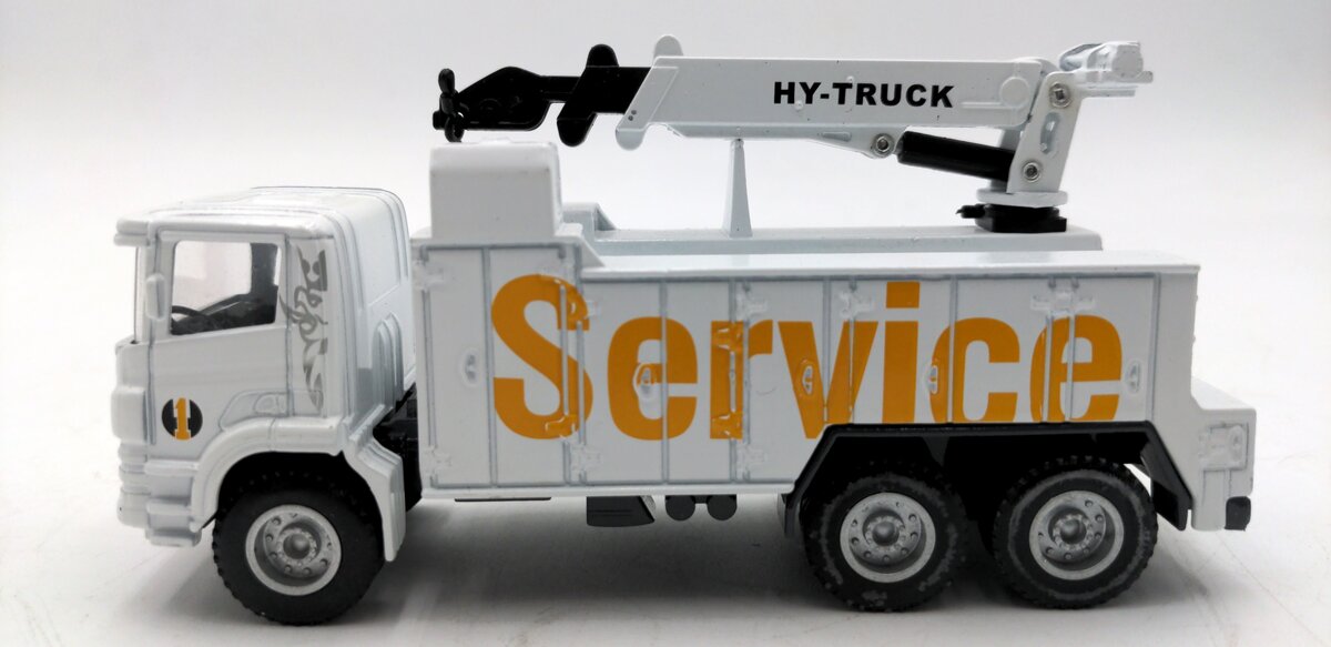 Huayi 6012-07 1:50 Scale Diecast Hy Truck Caterpillar Service Truck NIB