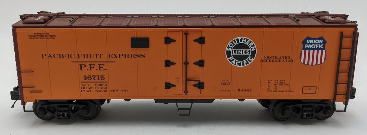 MTH 20-94227 O Gauge Pacific Fruit Express 40' Steel Sided Reefer Car #46715 VG