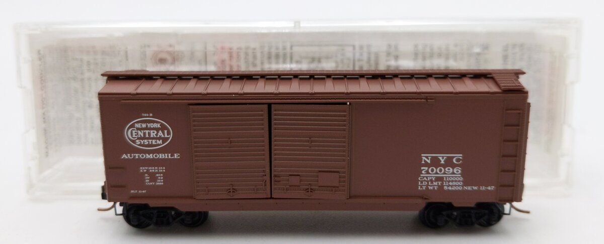 Micro-Trains 02300160 N New York Central 40' Standard Double Door Boxcar #70096