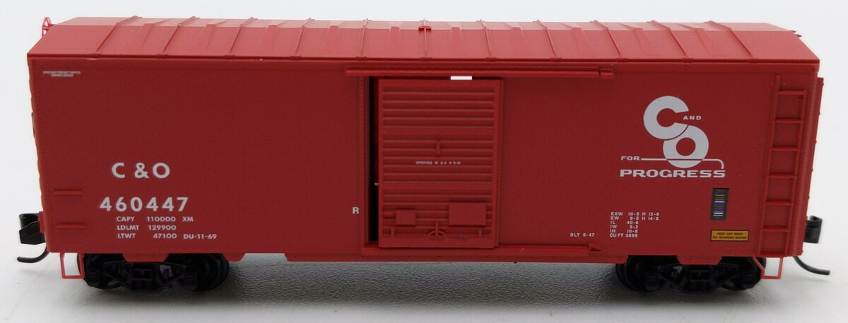 Micro-Trains 02000440 N Scale C&O 40' Standard Single Door Boxcar #460447 LN/Box