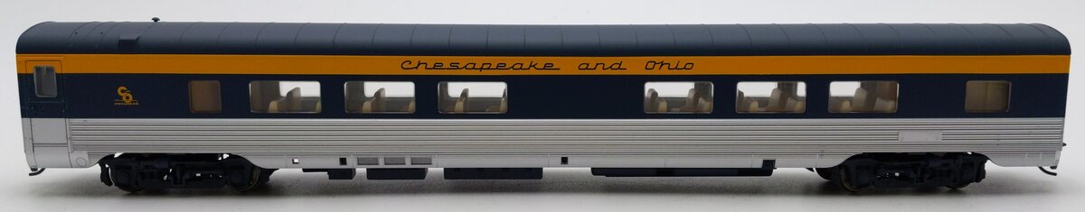 Walthers 932-6769 HO Chesapeake & Ohio Pullman-Standard 52-Seat Coach Car LN/Box