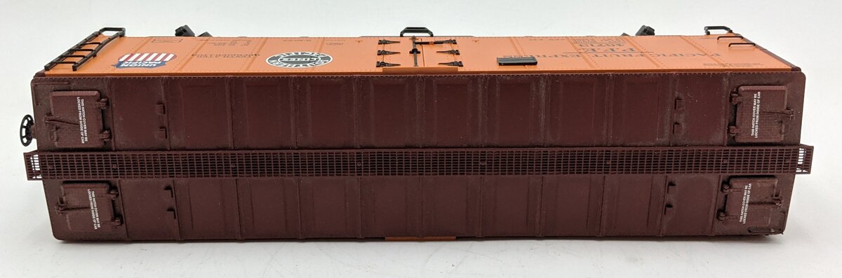 MTH 20-94227 O Gauge Pacific Fruit Express 40' Steel Sided Reefer Car #46707 VG