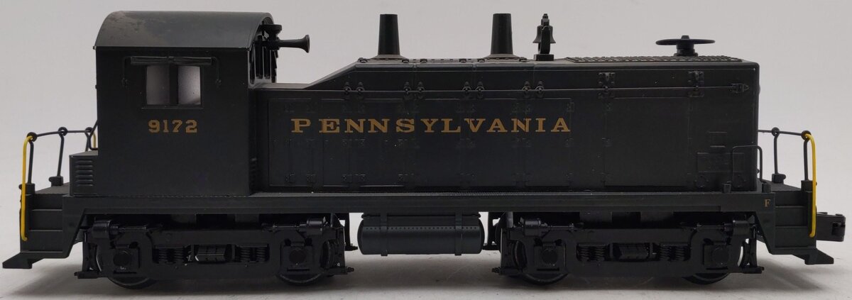 Lionel 6-85060 Pennsylvania LionChief+ NW2 Diesel Locomotive w/ Bluetooth #9172 EX