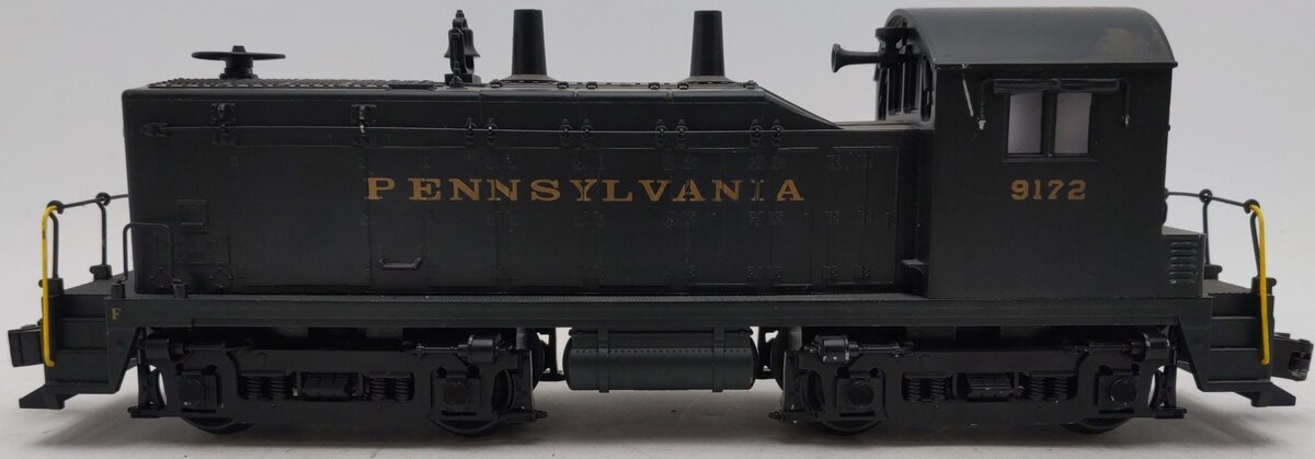 Lionel 6-85060 Pennsylvania LionChief+ NW2 Diesel Locomotive w/ Bluetooth #9172 EX