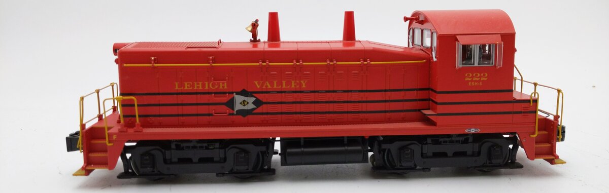 Lionel 6-85022 Lehigh Valley Legacy SW7 Diesel Locomotive #222 EX