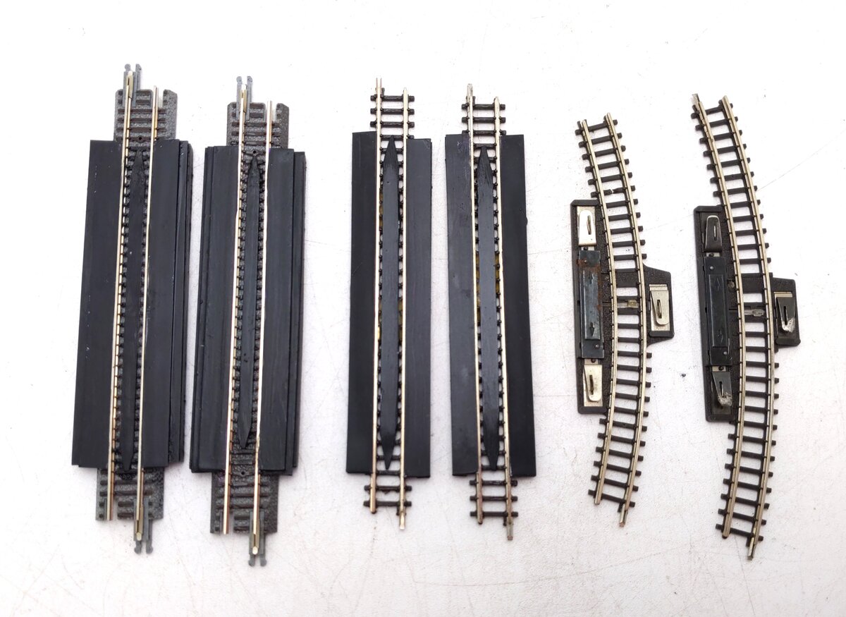 Marklin & Micro-Trains Z Straight & Curved Track: 8539, 8529, 8500 [6] EX