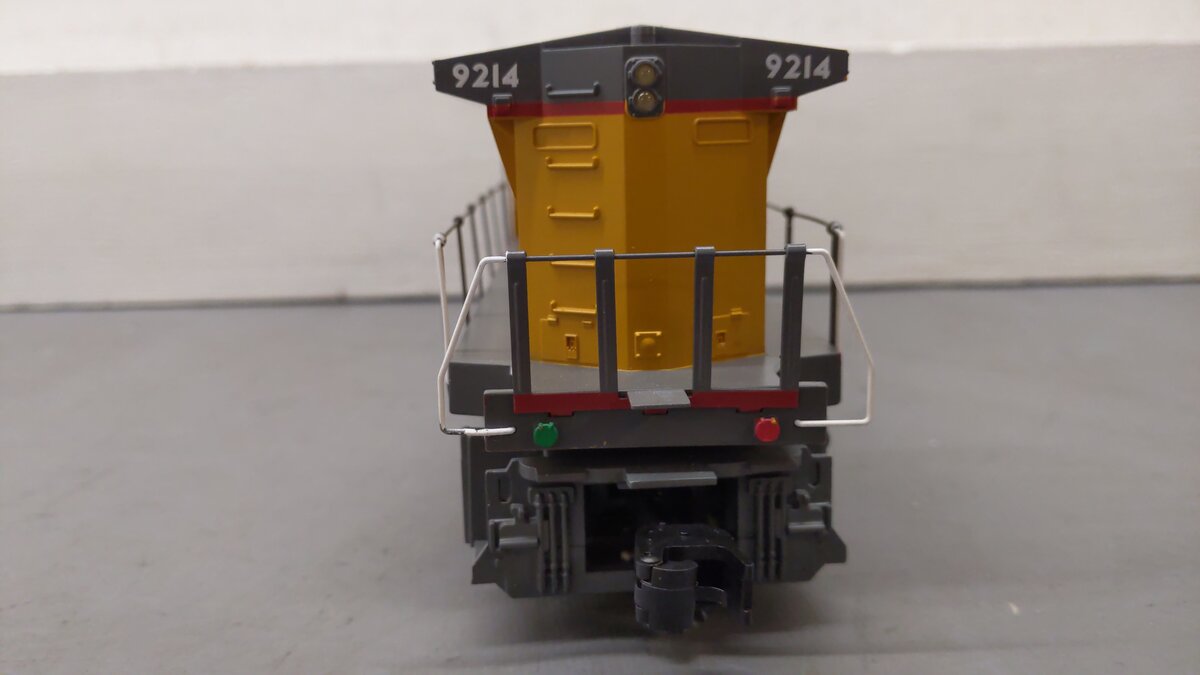 Lionel 2234210 O Union Pacific Lionchief Dash 8 Diesel Locomotive #9214 EX/Box