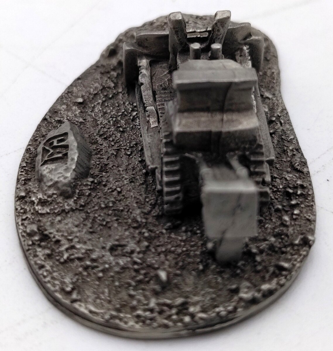 Precision Pewter-Craft 1:64 Scale Pewter Desktop Model Dozer LN