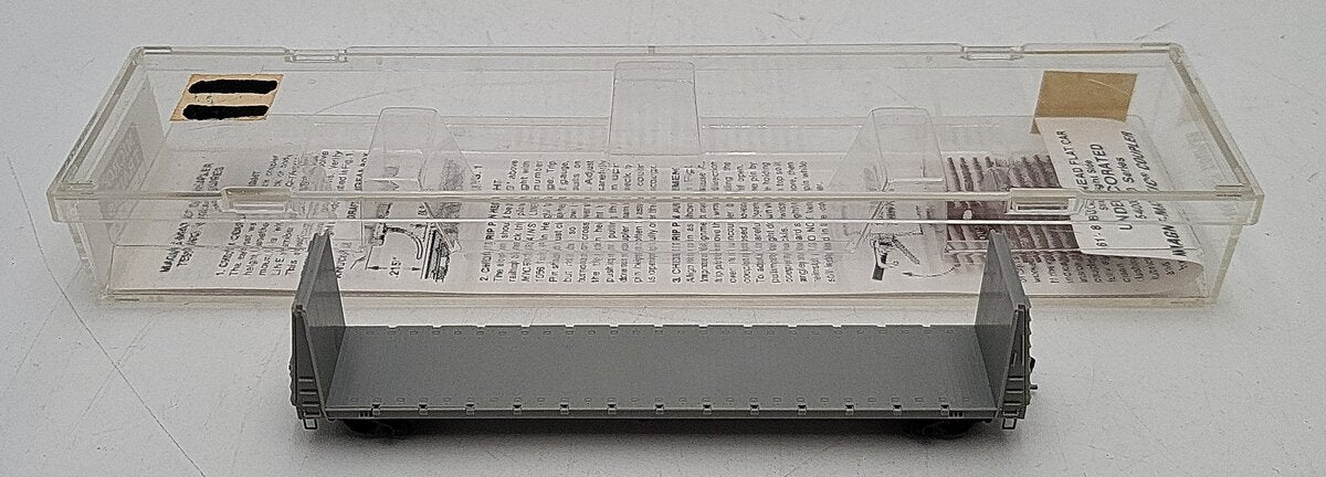 Micro-Trains 05400000 N Undecorated 61' 8" Bulkhead Flatcar EX/Box
