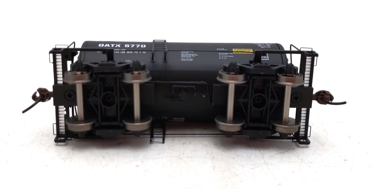 Athearn 97016 HO Scale GATX RTR 30' NACC 8,000-Gal Tank #5770 LN/Box
