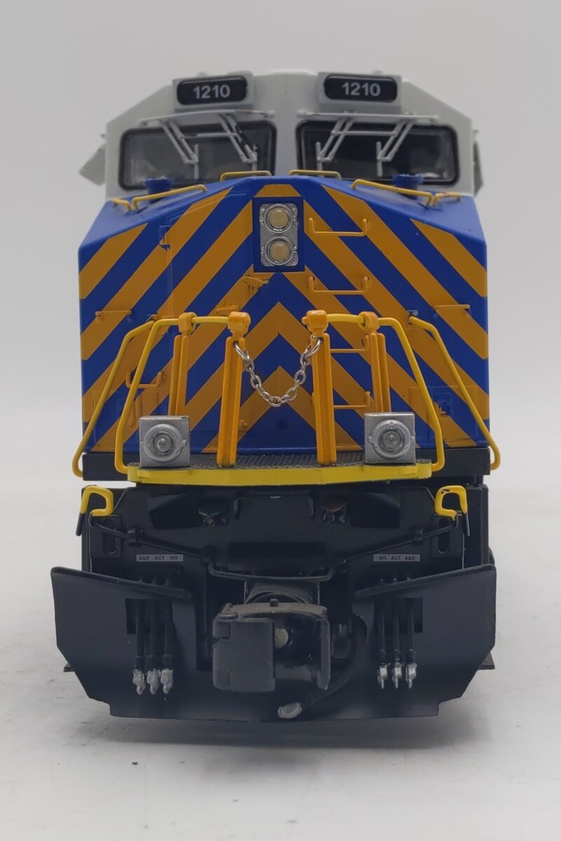 Lionel 1933292 O Gauge CitiRail Legacy ES44AC Diesel Locomotive #1210 VG