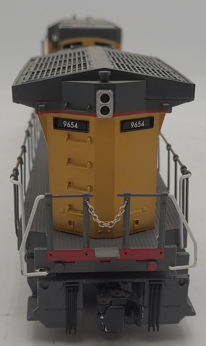 Lionel 1933273 O Union Pacific C44-9W Dummy Diesel Locomotive #9654 VG