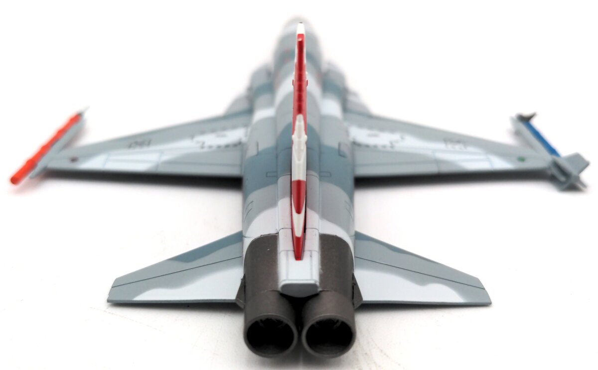 Hobby Master HA3301 1:72 Northrop F-5N VFC-111 "Sundowners" Aircraft VG/Box