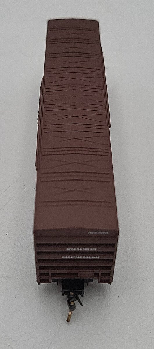 Micro-Trains 02500310 N Milwaukee Road 50' Rib Side Box Car w/o Roofwalk #50851 EX/Box