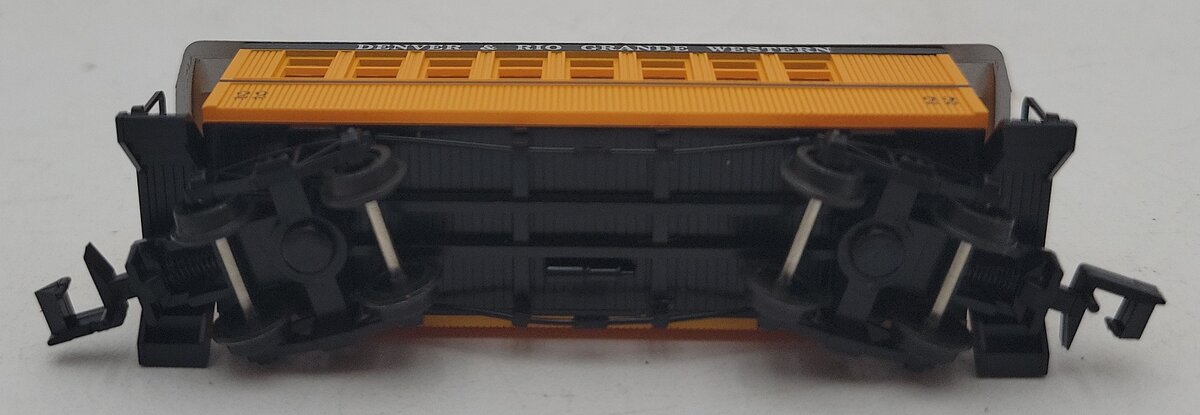 Roundhouse 85004 N Scale D&RGW 34' OT Coach Car NIB