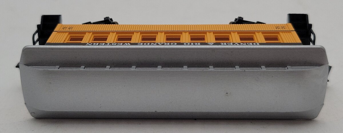 Roundhouse 85004 N Scale D&RGW 34' OT Coach Car NIB