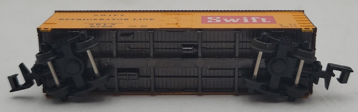 Roundhouse 86801 N Swift 36' Steel Underframe Meat Reefer #6723 NIB