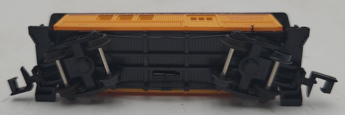 Roundhouse 85203 N Scale Southern Pacific Overton Combine Passenger Car NIB