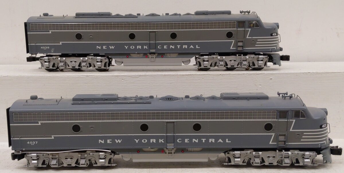 Lionel 6-84088 O LEGACY New York Central AA E8 Diesel Locomotive Set #4036/4037 EX