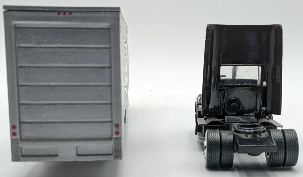 Hermann Marketing 241006 1:42 Diecast UPS Die-cast Semi Truck Trailer VG