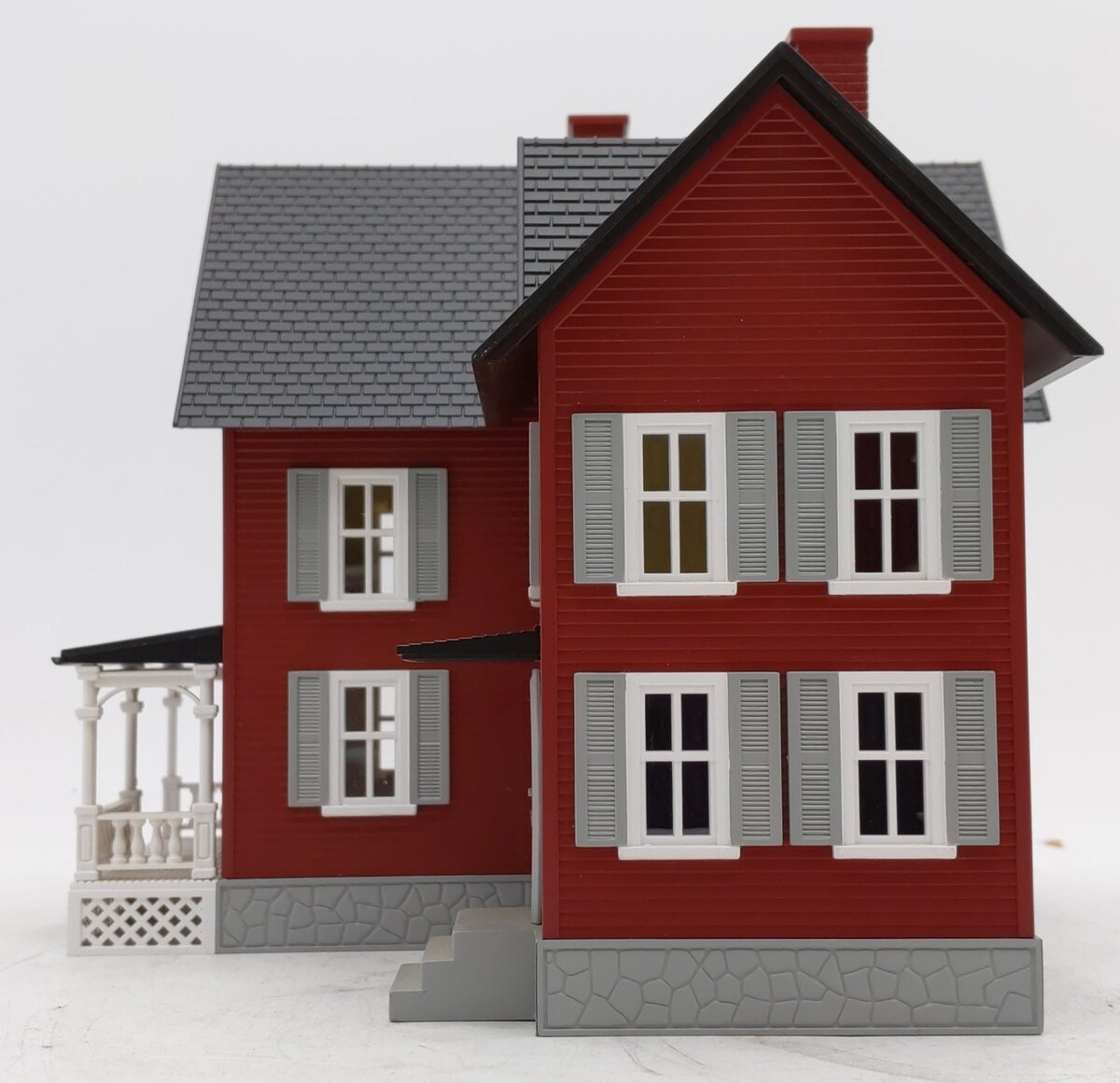 MTH 30-9016 O Red W/Gray Built Up Farm House EX