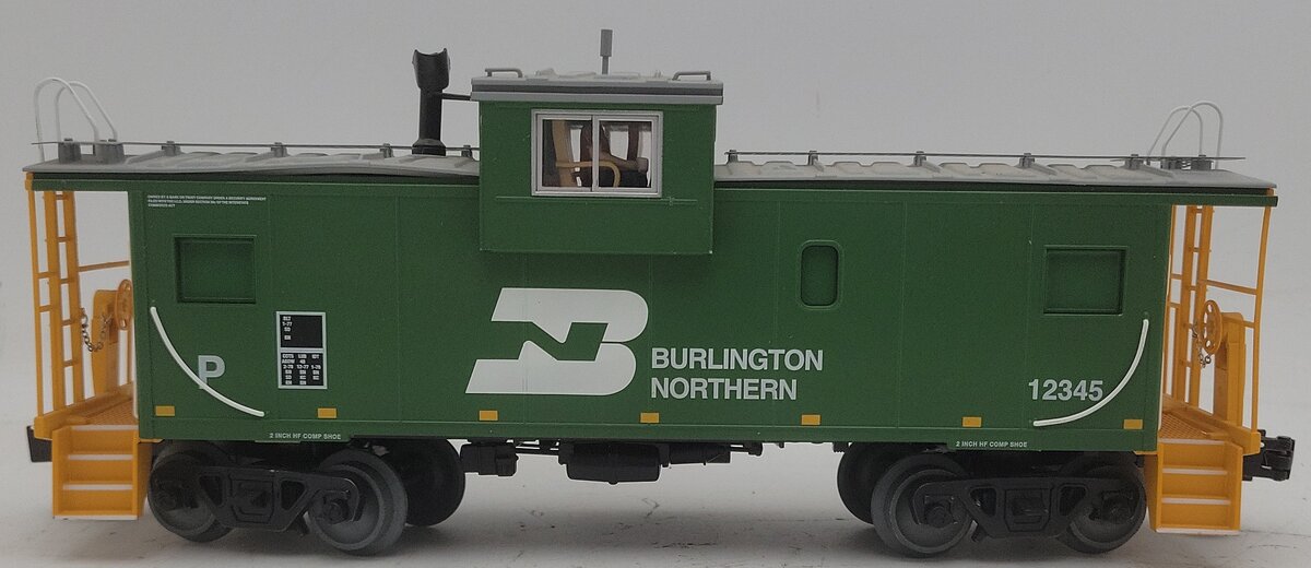 Lionel 6-85072 O Burlington Northern Wide Vision Caboose with Camera #12345 VG