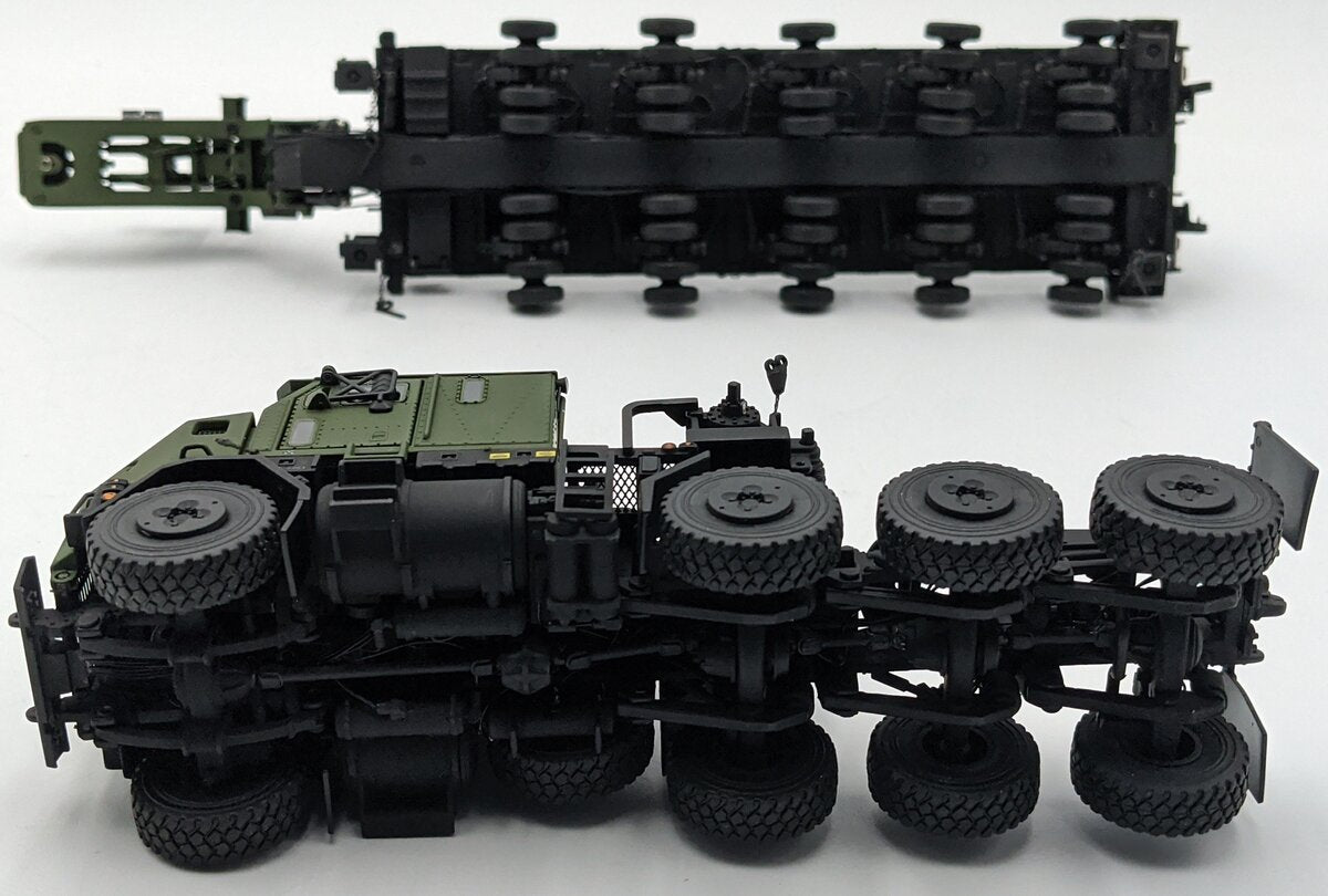 Sword Models SW1500-K 1:50 DieCast Oshkosh HET M1070 Transporter w/M1000 Trailer NIB