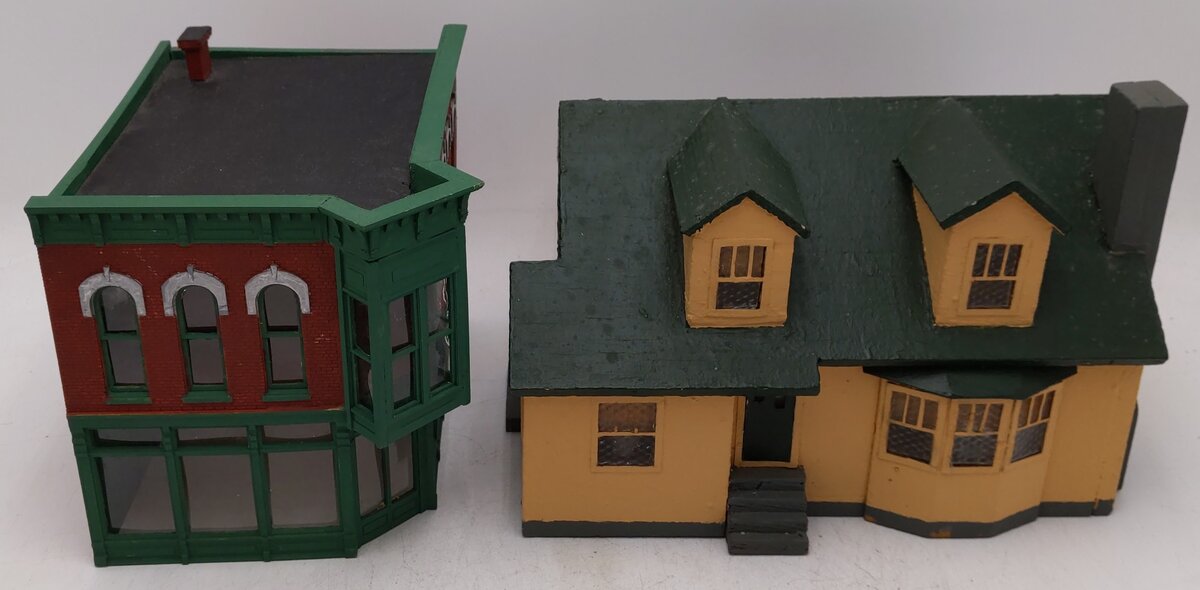 O Gauge Custom Built Assorted Layout Buildings [2] VG
