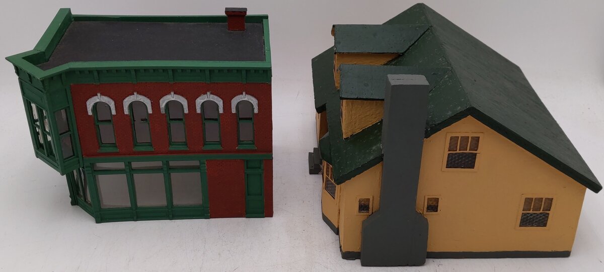 O Gauge Custom Built Assorted Layout Buildings [2] VG