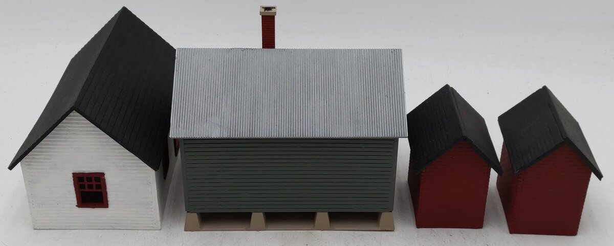 O Gauge Assorted Constructed Layout Buildings [4] VG