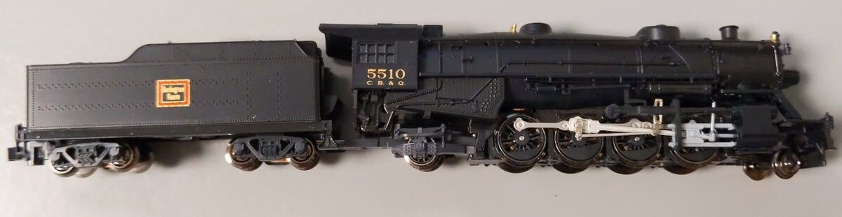 Kato 126-0211 N Scale CB&Q 2-8-2 Heavy Mikado Steam Locomotive & Tender #5510 LN/Box