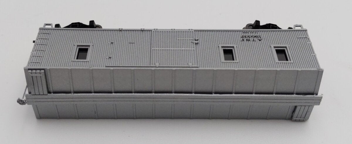 InterMountain N Scale ATSF Silver Boxcar #190337 LN/Box