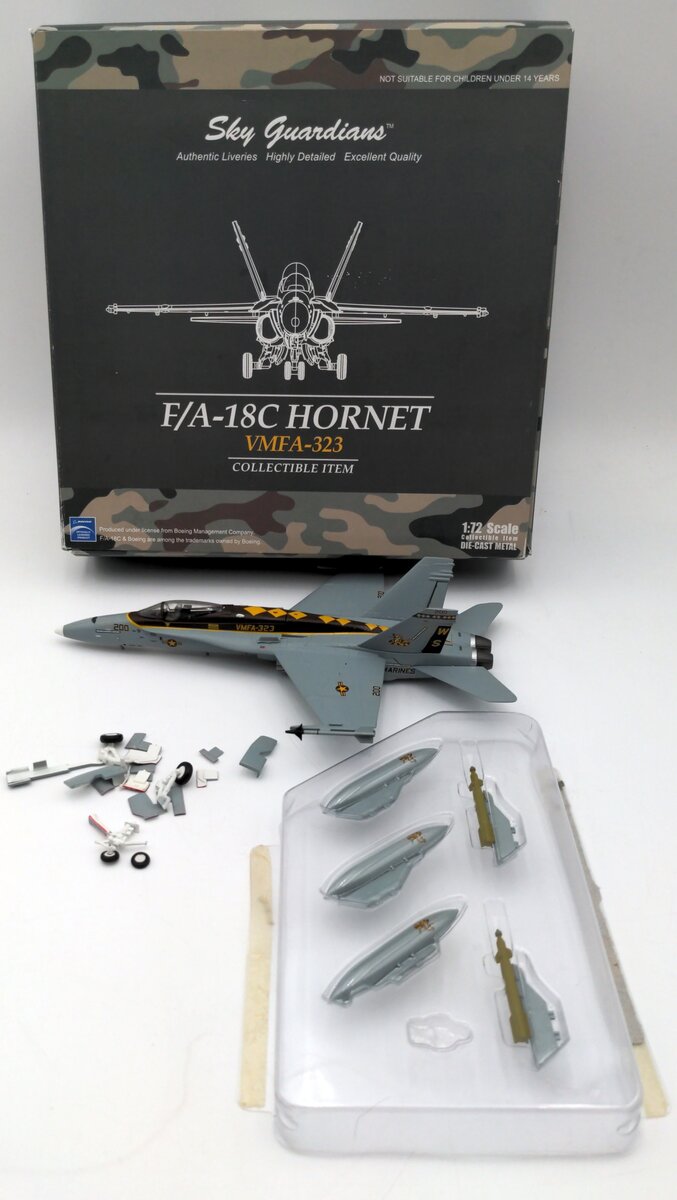 Witty Wings WTW-72-026-00A 1:72 F/A-18C Hornet VMF A-323 VG/Box
