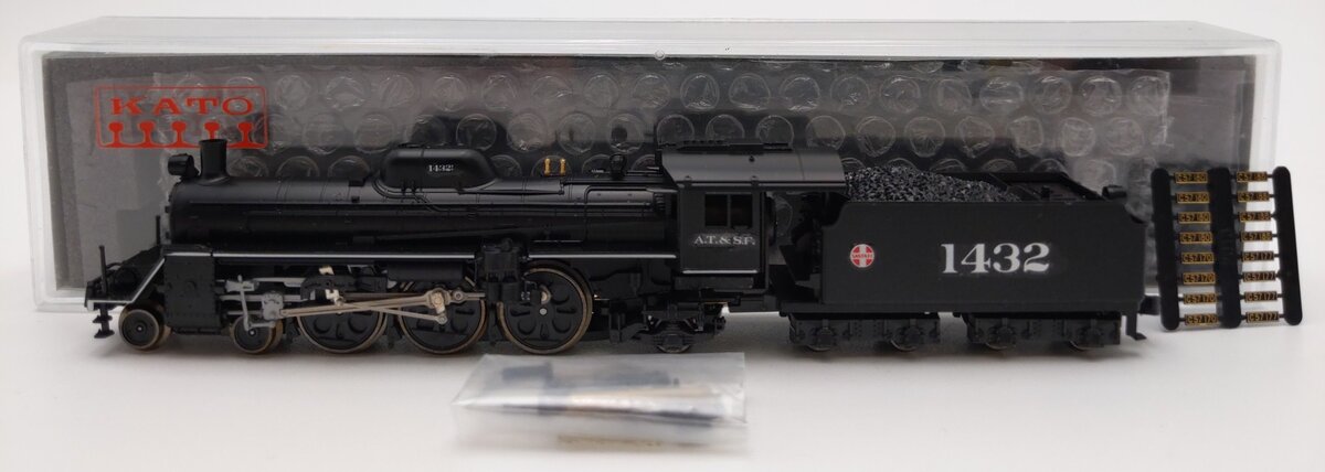 Kato 2013 N Scale C57-180 Atchison Topeka Santa Fe 4-6-2 Steam Loco/Tender #1432/Box