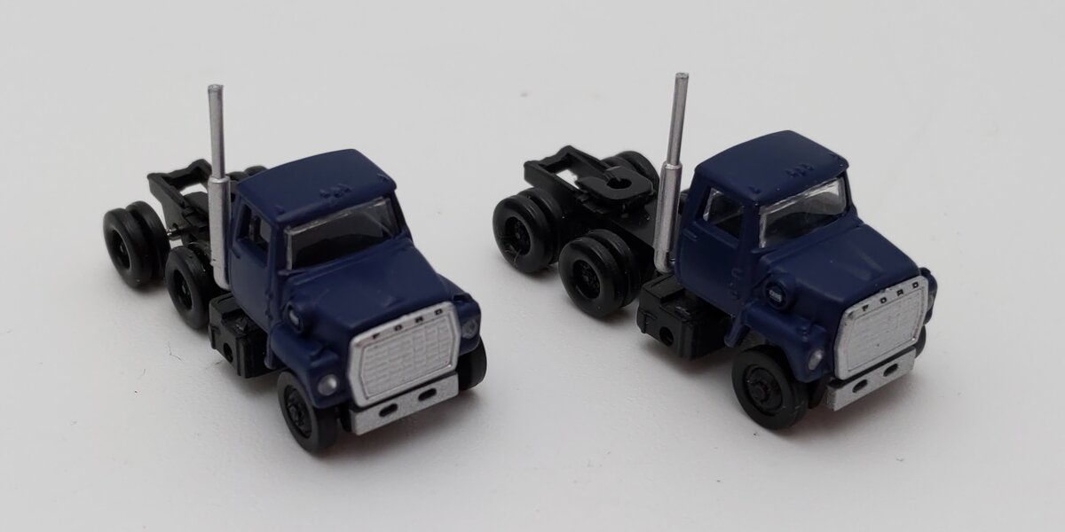 Atlas 2922 N Scale Ford 1984 LNT 9000 (Pack of 2) LN/Box