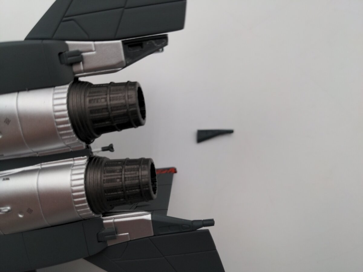 Hobby Master HA4501 1:72 McDonnell Douglas F-15E Strike Eagle 90-0233 Aircraft. VG/Box