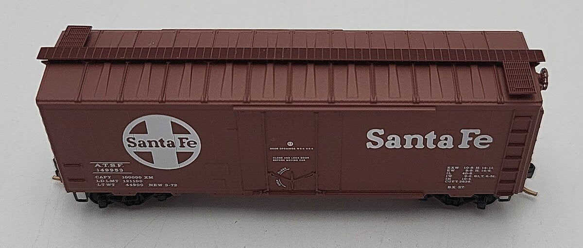 Micro-Trains 02100110 N Santa Fe 40' Standard Plug Door Boxcar #149953 EX/Box
