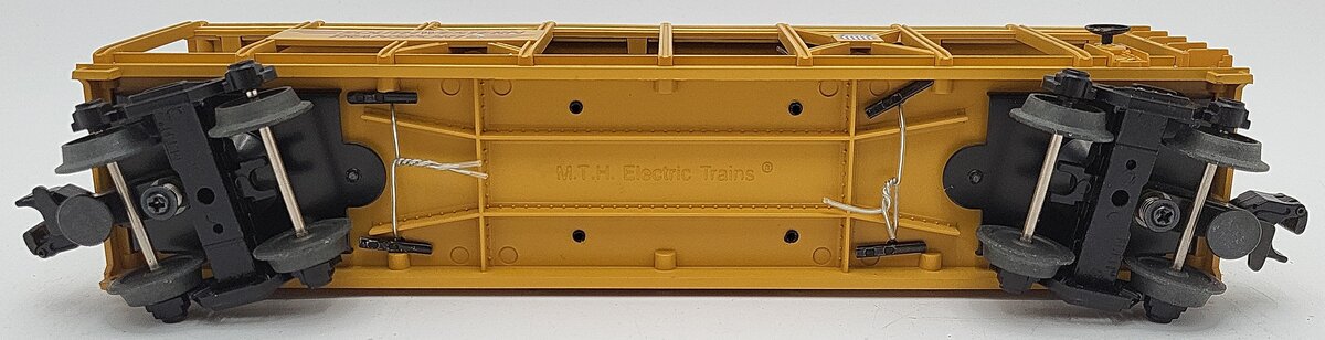 MTH 30-7674 O Gauge UP Southwestern Transport Auto Carrier W/Ertl T-Birds #11071 EX